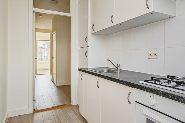 Medium property photo - Uddelstraat 93, 2573 VC Den Haag